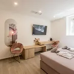 Diamond Luxury Guest house